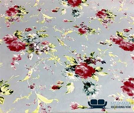 Açık Mavi Zemin Pembe Güller Desenli Perdelik Kumaş